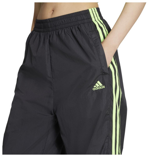 Adidas Γυναικείο παντελόνι φόρμας Teamgeist Adicolor Track Pants